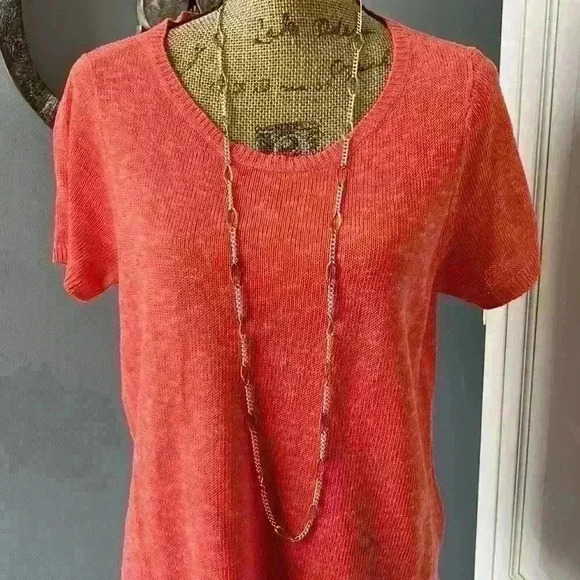 Nordstrom Long Lightweight Necklace, Like New - Picture 2 of 2